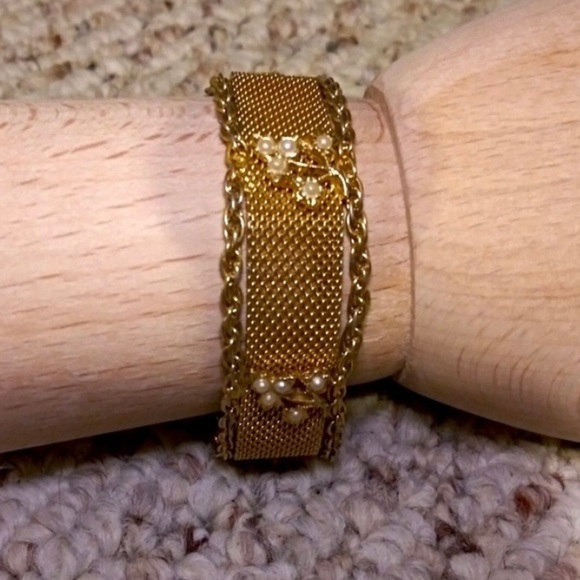 Goldette VINTAGE Pearls Mesh gold BRACELET 7 1/2” - Picture 2 of 7